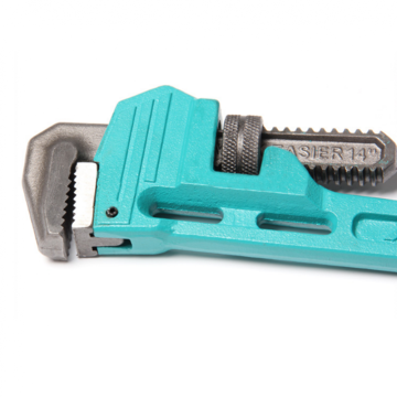 Heavy Duty Pipe Wrench With dipped Handle