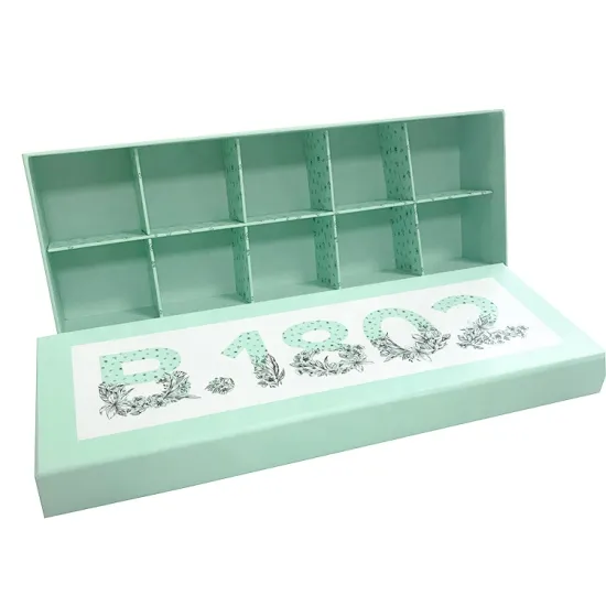 Lid base box with board dividers for tea