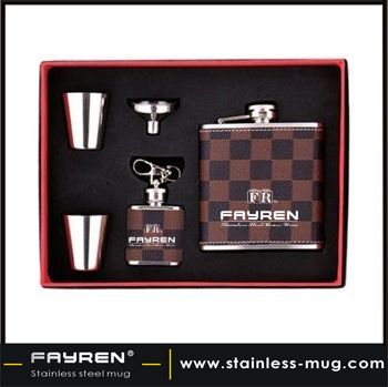 7OZ Stainless steel hip flask water bottle suit