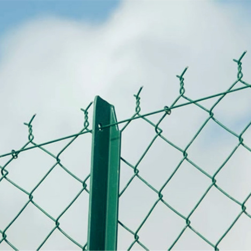 Hot mencelupkan galvanis Chain Link Wire Mesh Fence