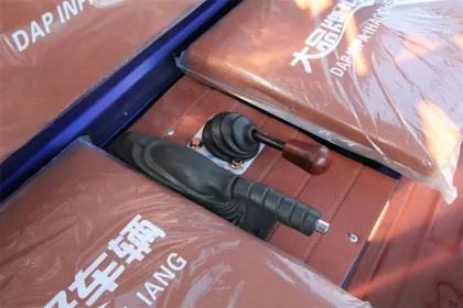 Electric three-wheeled moped transporter