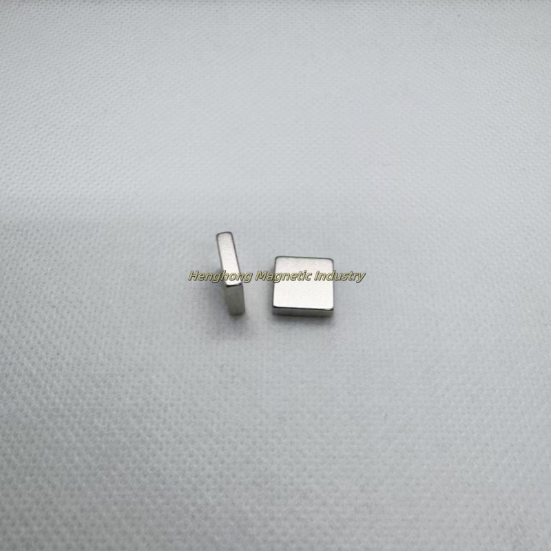 N48 block strong magnetic field