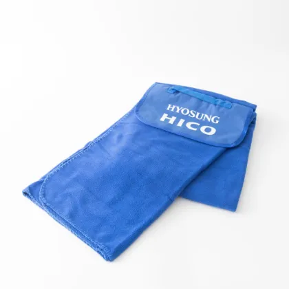 Portable Roll-up Blanket