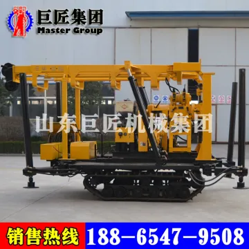 XYD-130 crawler hydraulic core drilling rig / Crawler type drilling rig for water well / 200m Water well drilling machinery