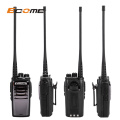 El personal de Ecome ET-300 maneja a largo alcance analógico walkie talkie para oficinas