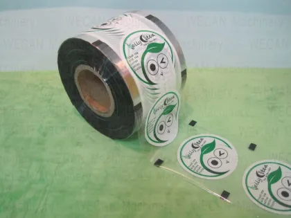 Plastic cup sealing film for cup seal