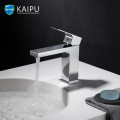 Bathroom sink faucets Deck mounted washbasin mixer tap