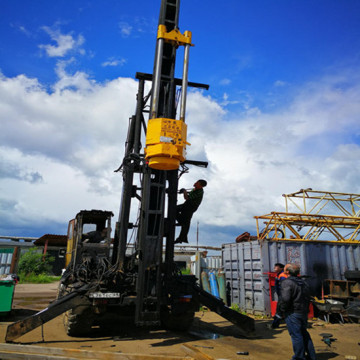 DD180Diesel Pile Hammer dengan batang panduan