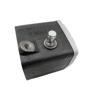 QH70-4211402-2 Q10037T High-Quality Cylinder in Middle Position