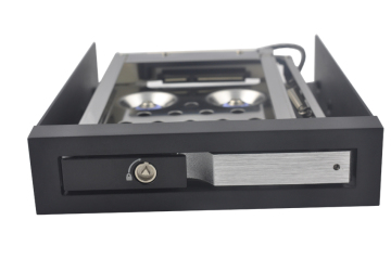 Single2.5in hard Drives for 3.5In Tray less Hot Swap   Aluminum  UNESTECH