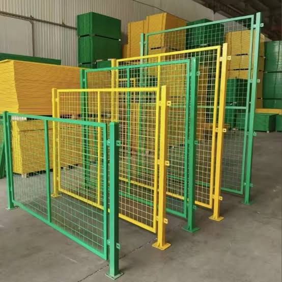 temporary fence style