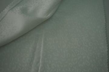100% Polyester Leopard Pattern Sea Island Jacquard Fabric