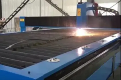 CNC Plasma cutting machine with Hypertherm power supply