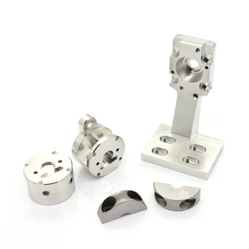 Pièces usinées CNC non standard