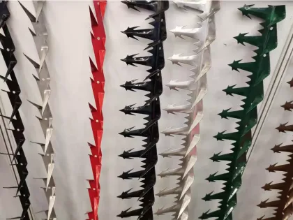 Chinese Galvanized Wall Spike