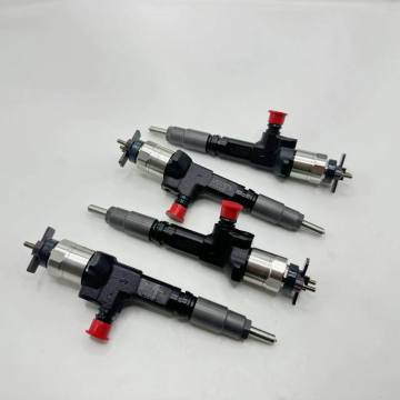 Common Rail Injector 095000-9690 1J500-53054 for Kubota V3800 Engine