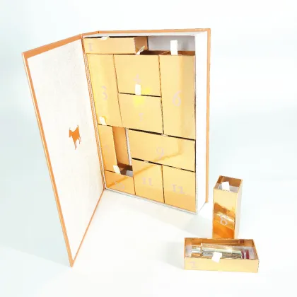 Luxury Magnetic Closure golden Paper Advent Calendar box