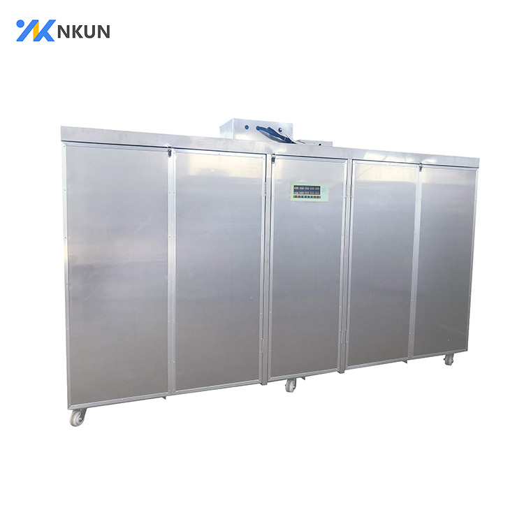 Temperature-Controlled Soya Bean Sprout Growing Machine: Automatic Water Spray System