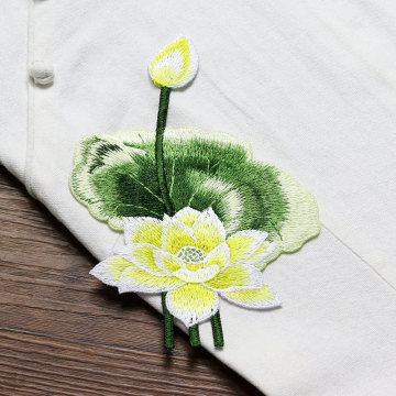 ロータス3D刺繍花アップリケウェディングドレス