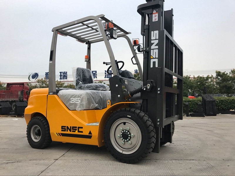 Montacargas 3.5T