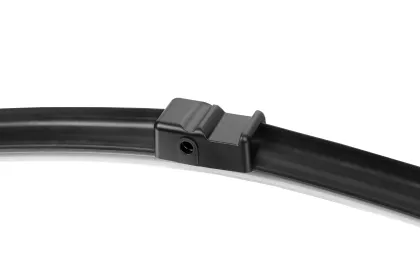 Hybrid multifunctional wiper blade with good quality rubber