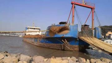 1745T SELF-PROPELLED DECK BARGE DENGAN RAMPDOOR
