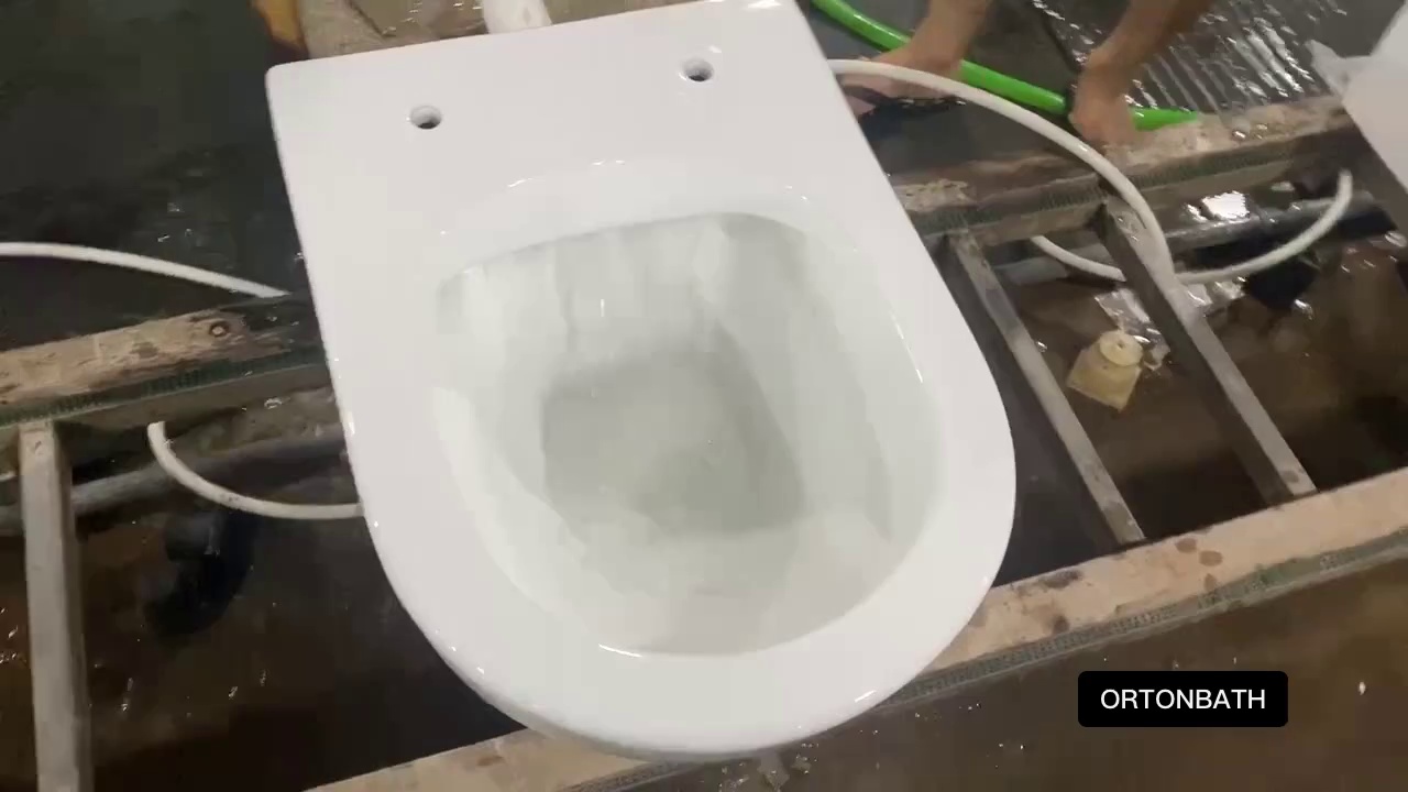 Ortonbath Rimless Toilet with Soft Close Seat Cover