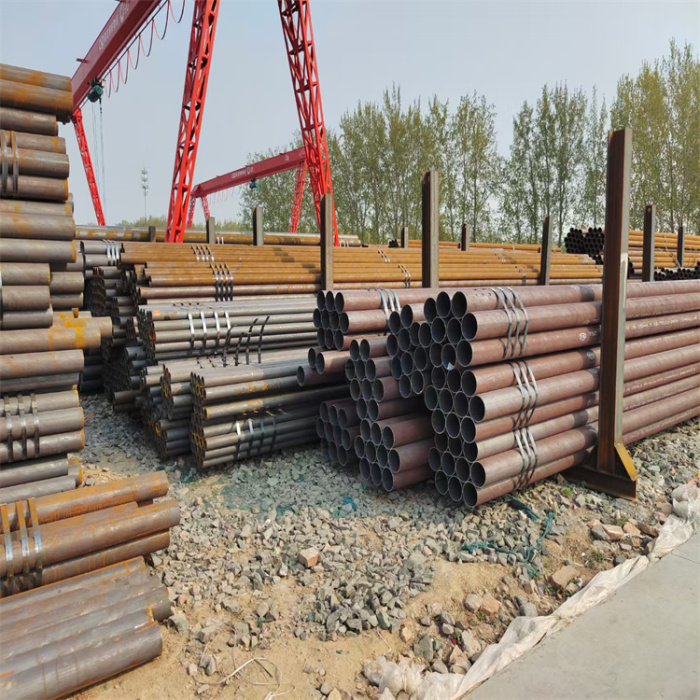 أنابيب سبيكة الصلب ASTM A106