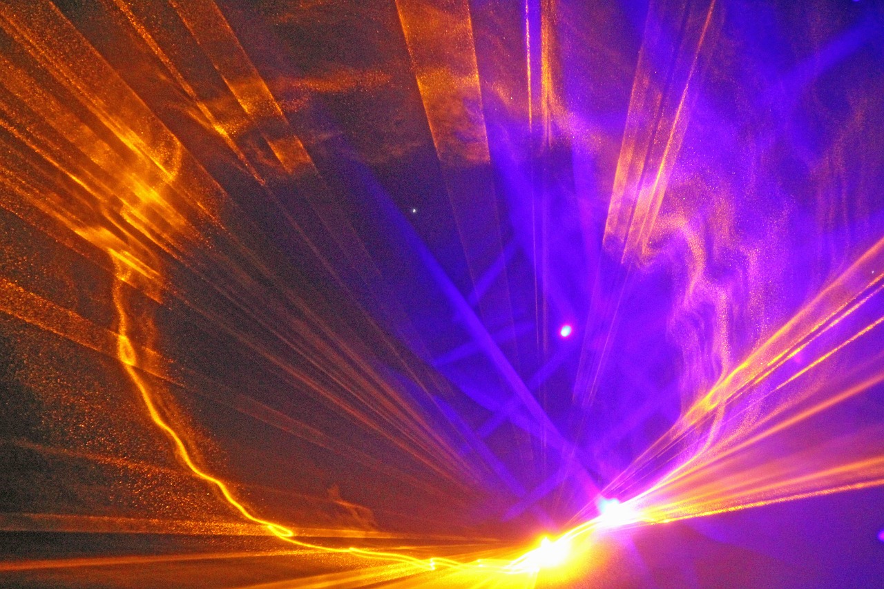 laser-52679_1280