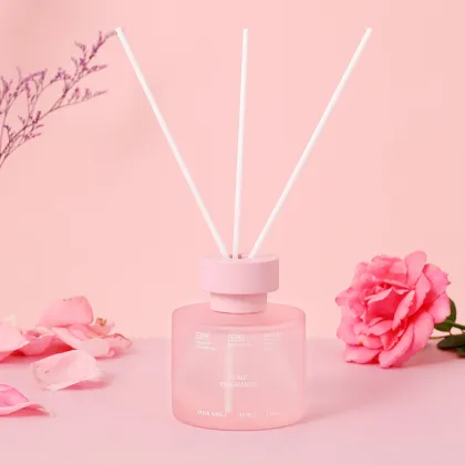 Aromatic Romance: 100ml Pink Aromatherapy Diffuser for Home Fragrance
