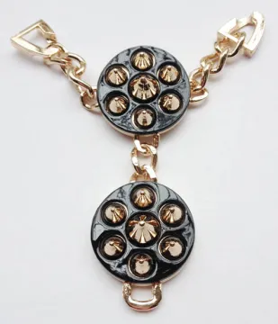 Women Sandal Chain with Rivet Style Design