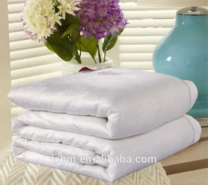 Factory supplier soft warm 100% mulberry silk quilt bedding quilt
