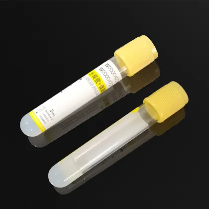 Vacuum blood collection tube for biochemical detection