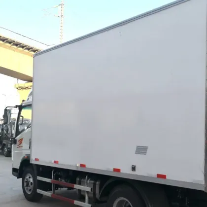 2020 Top selling products howo 2 axle light truck kama mini truck