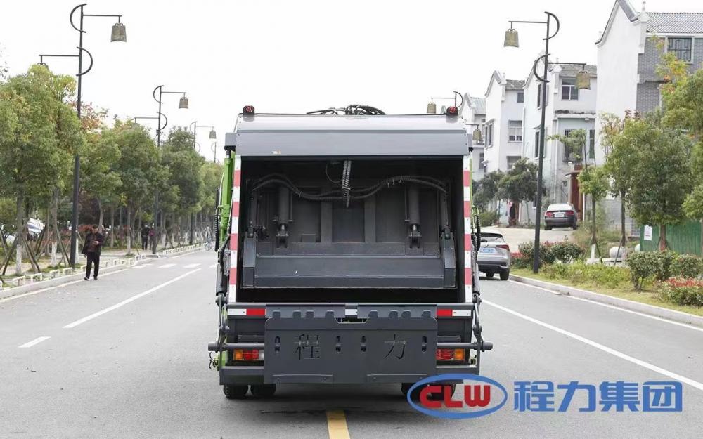 Isuzu 700p Garbage Compactor Truck 4 Jpg