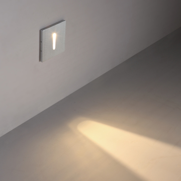 인도에서 모션 센서가있는 가정 계단 용 고품질 LED 조명