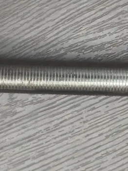 Automotive air conditioning external threaded pipe