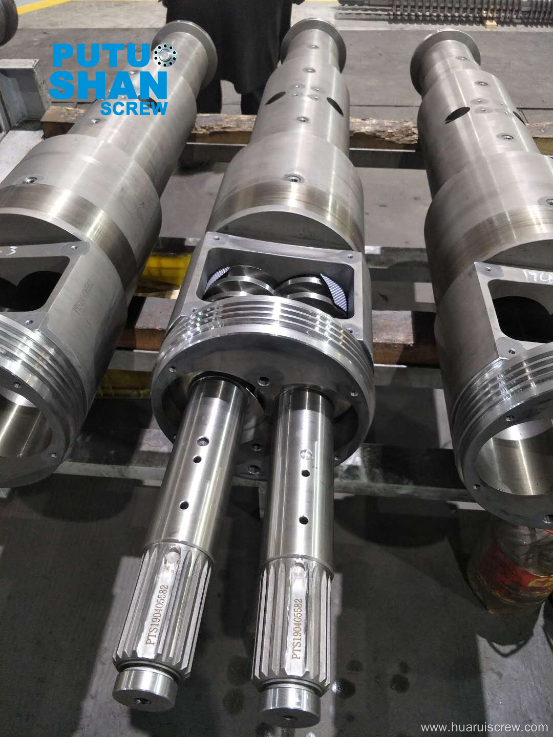 Bimetallic parallel twin screw for PVC extruder(WPC)