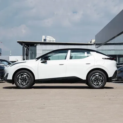 Lynk & Co Z20 2026 Model Pro