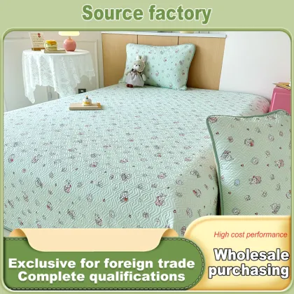 Lightweight Quilted Cotton Bed Cover