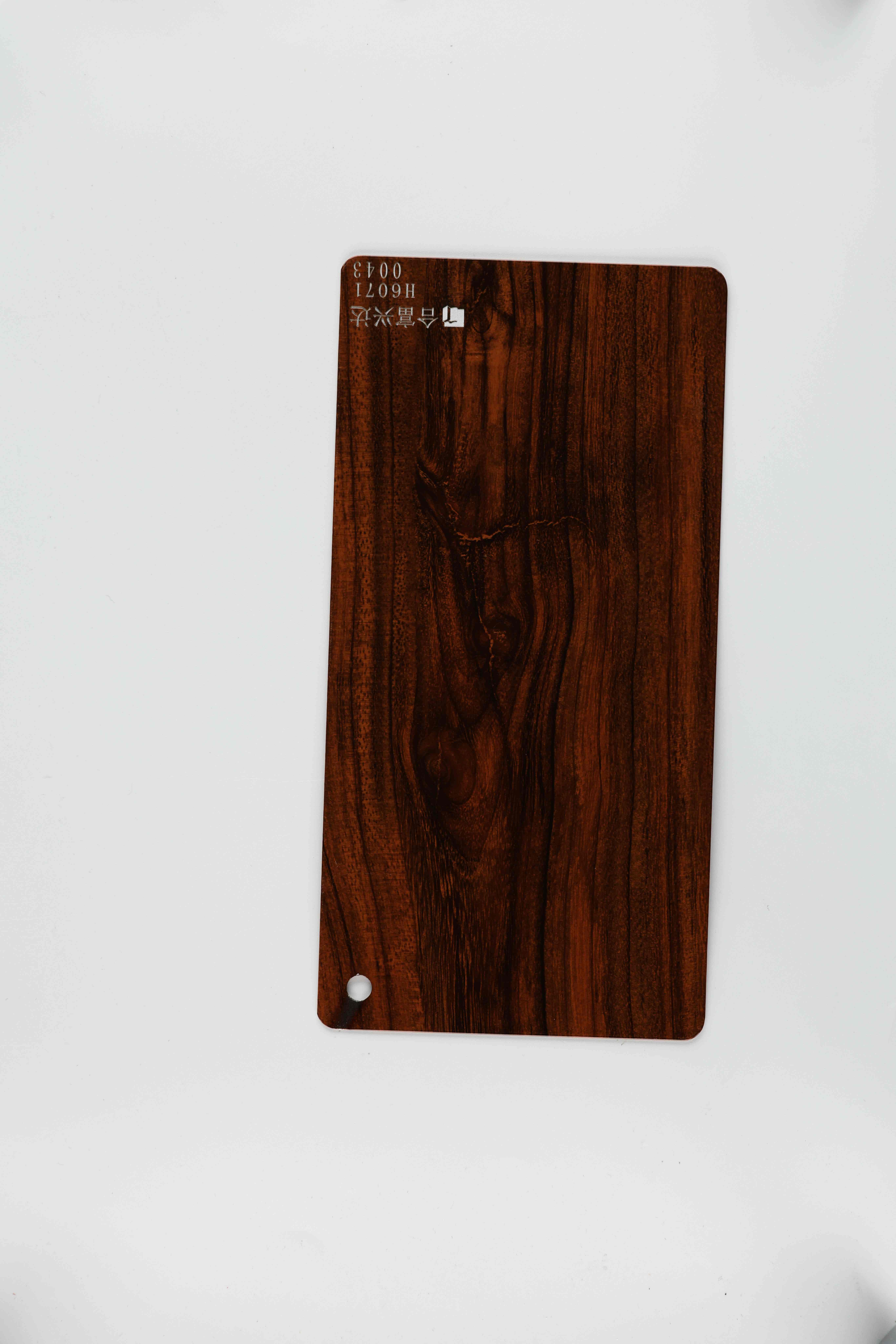 गाँठदार अखरोट अनाज बनावट H6071 का क्लोज़-अप