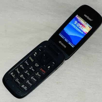 Kyocera Cadence S2720 Blue 16GB Unlocked Flip Phone for Verizon