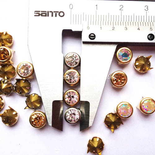 7mm-diamond studs 3