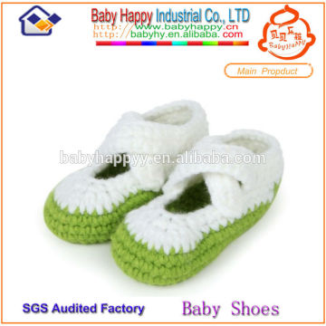 Nice design cute crochet baby girls shoes