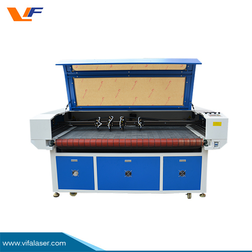 High Precision Automatic Feeding Laser Cutting Machine For Home Textile