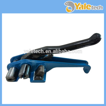 Manual tensioner for 19mm strap