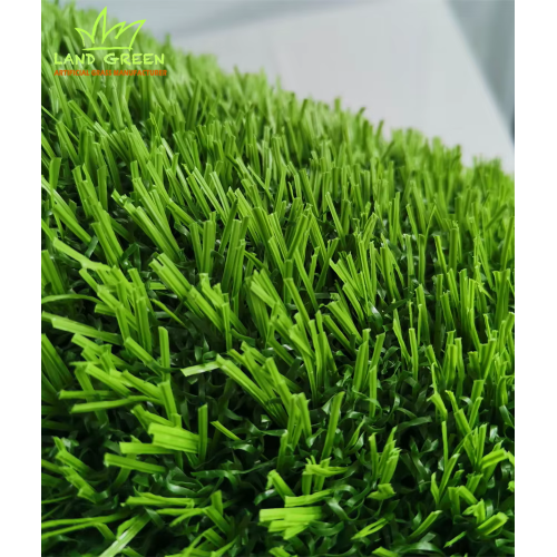 Pisos esportivos de grama artificial para futebol