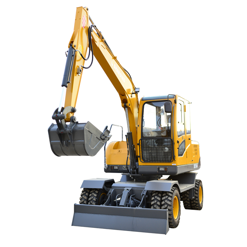 Excavator pe roți de 7 tone