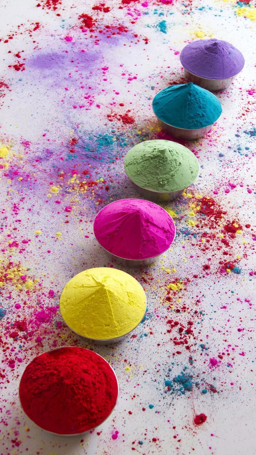 Powder coating for pipes