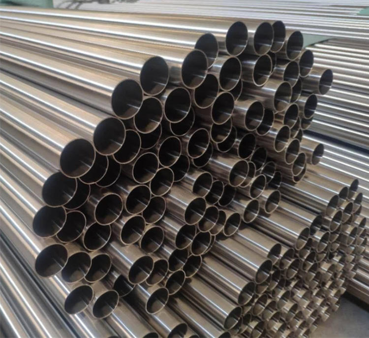 High-Tensile Stainless Steel Pipe